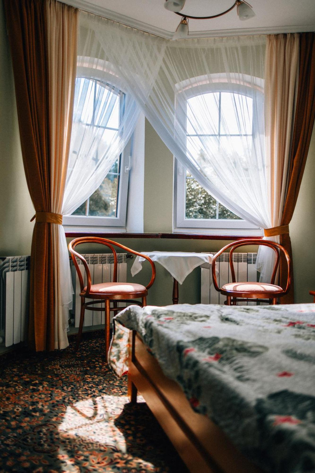 Hotel Marko Przemysl Luaran gambar