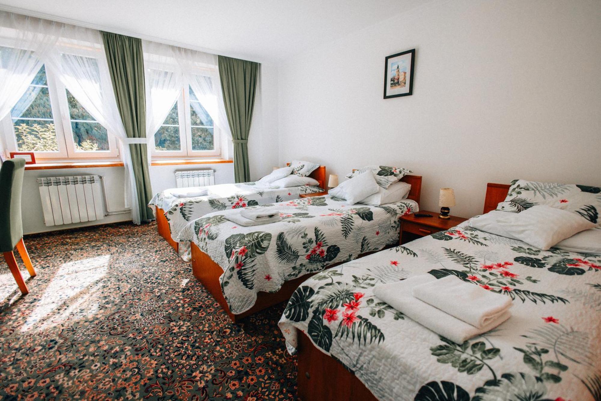 Hotel Marko Przemysl Luaran gambar